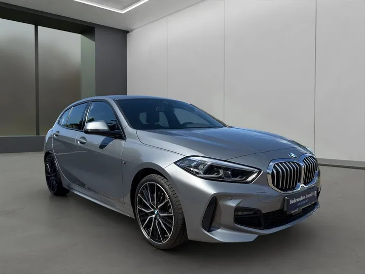 BMW 120