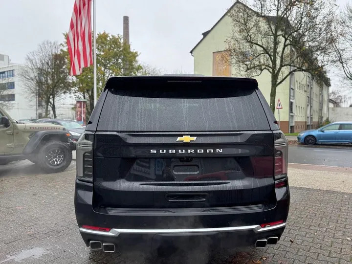 Chevrolet Suburban