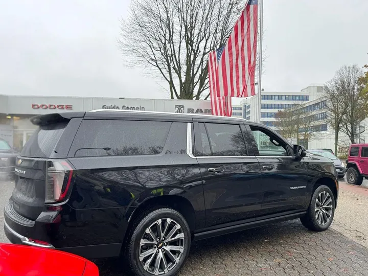 Chevrolet Suburban