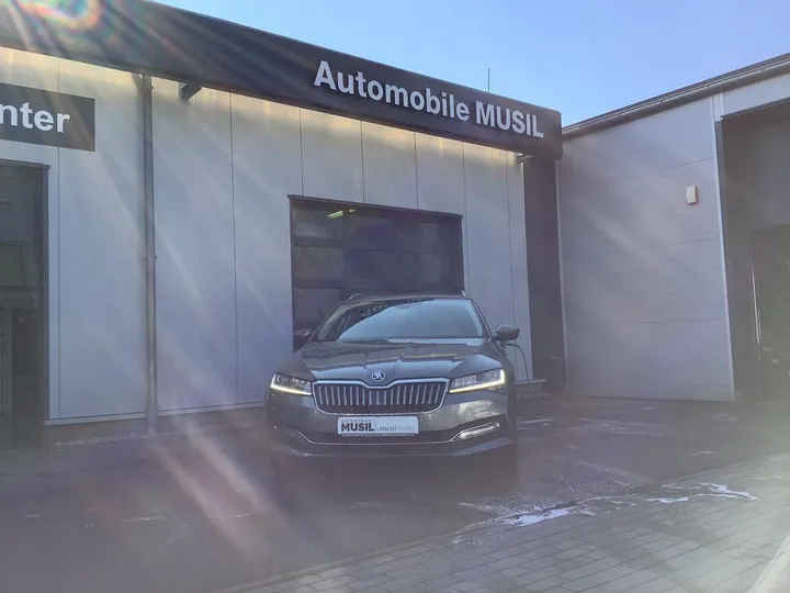 Škoda Superb