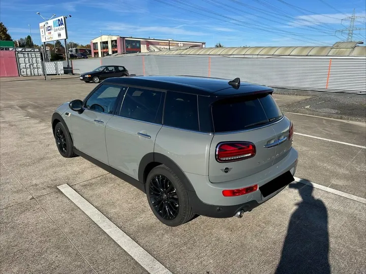 MINI Cooper Clubman