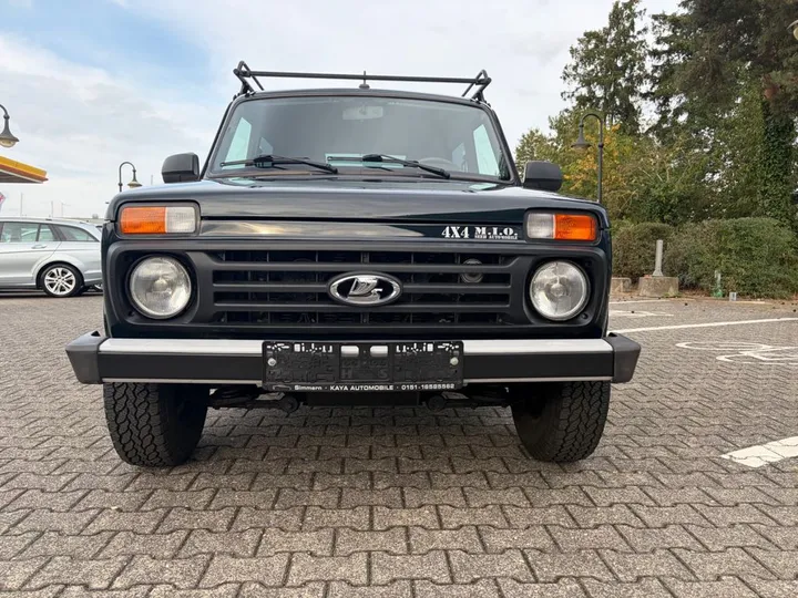 Lada Niva