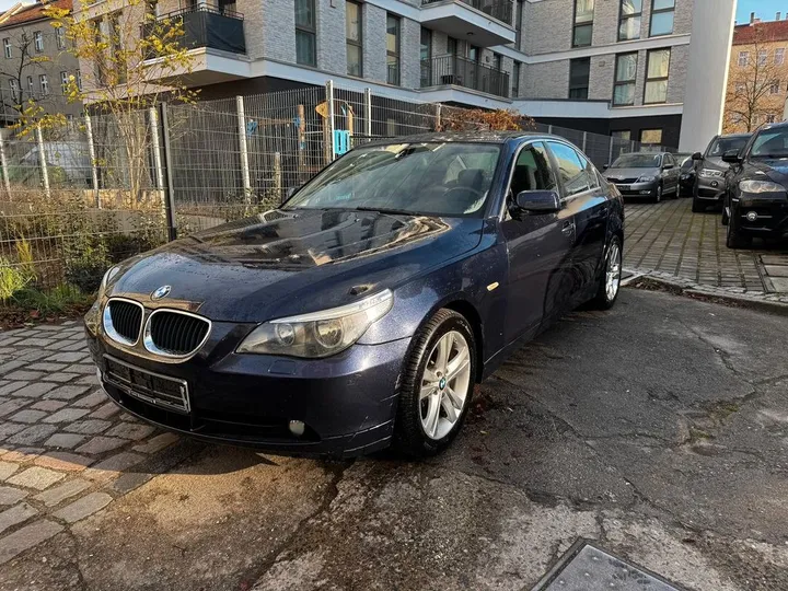 BMW 530