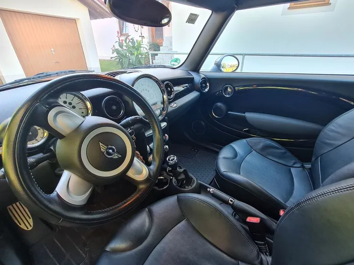 MINI Cooper S Cabrio