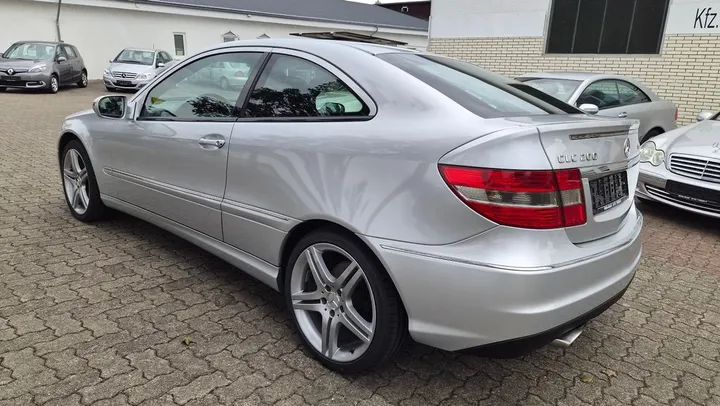 Mercedes-Benz CLC 200