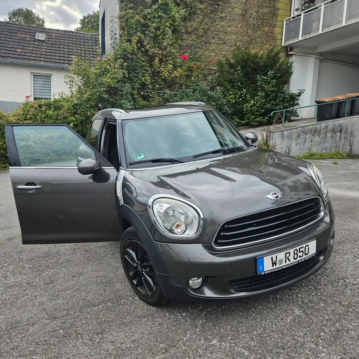 MINI Countryman C (Cooper)
