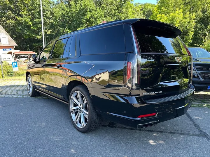 Cadillac Escalade