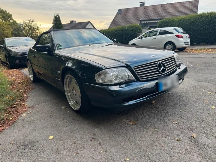 Mercedes-Benz SL 320