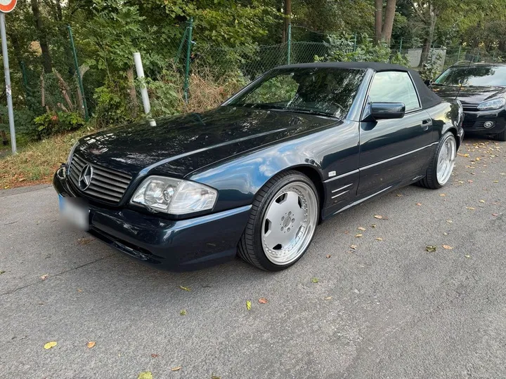 Mercedes-Benz SL 320