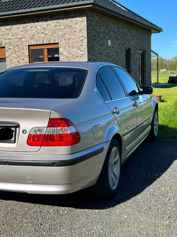 BMW 318