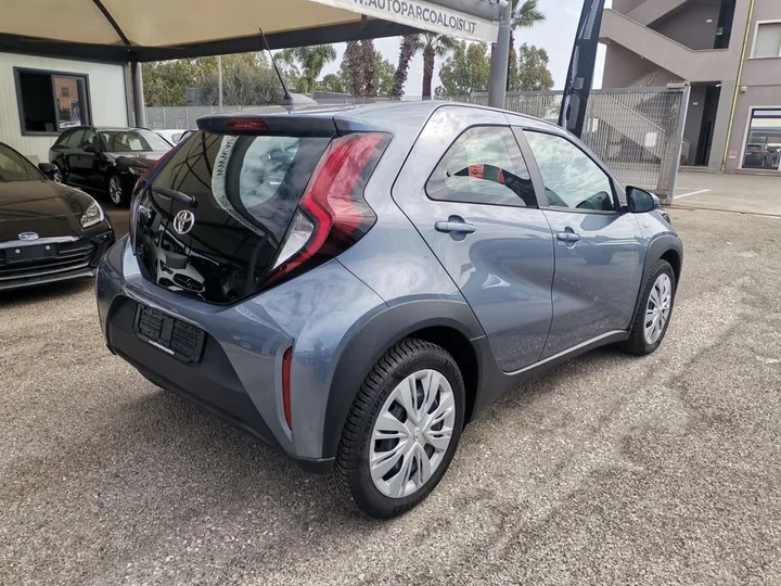 Toyota Aygo (X)
