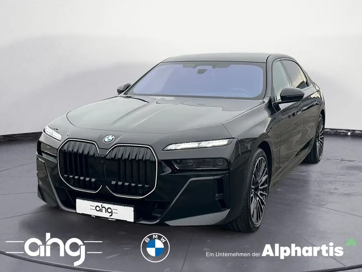 BMW 740