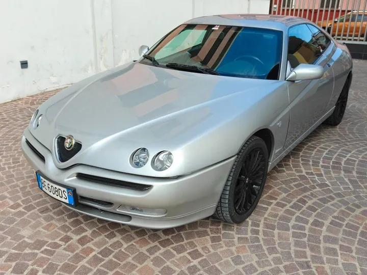 Alfa Romeo GTV