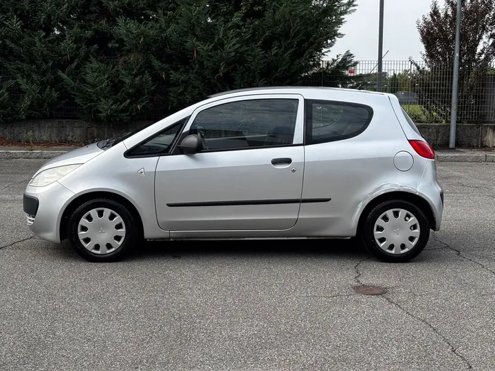 Mitsubishi Colt