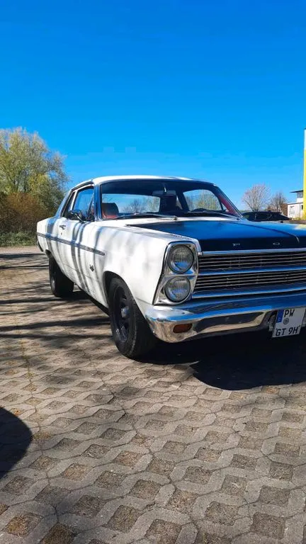 Ford Fairlane