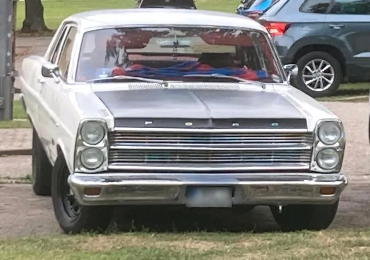 Ford Fairlane