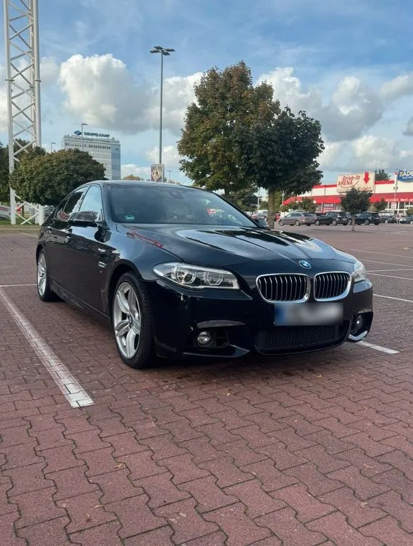 BMW 530