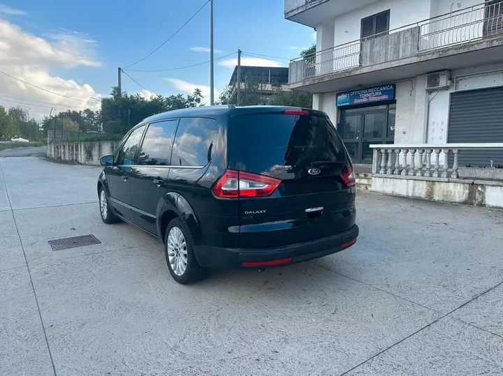Ford Galaxy
