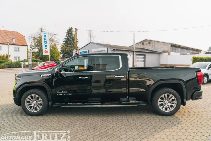 GMC Sierra