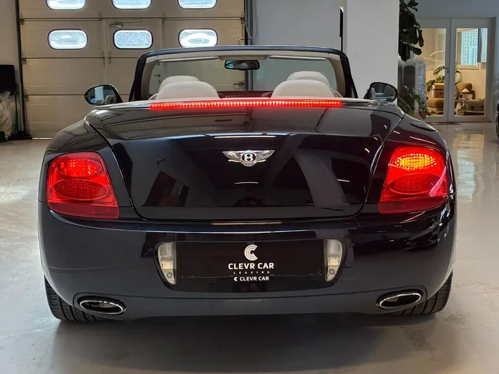 Bentley Continental GTC