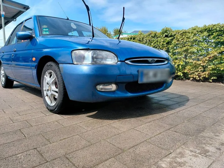 Ford Escort