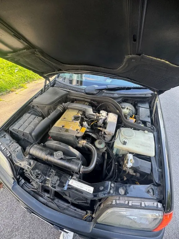 Mercedes-Benz C 180