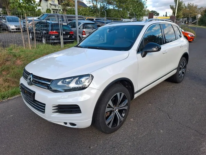 Volkswagen Touareg