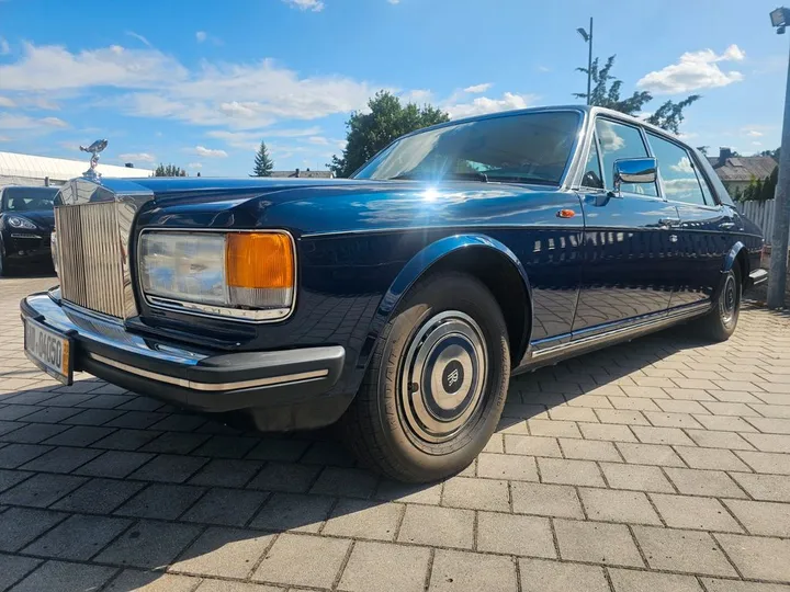 Rolls-Royce Silver Spur