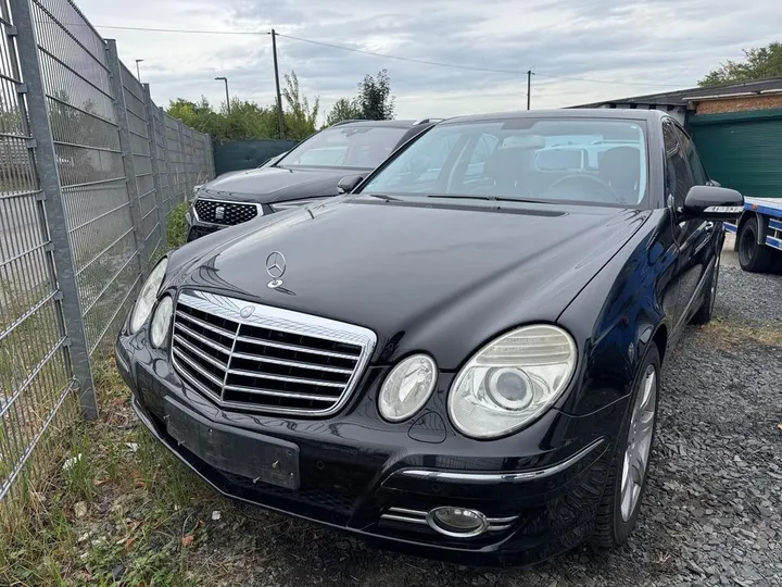 Mercedes-Benz E 280