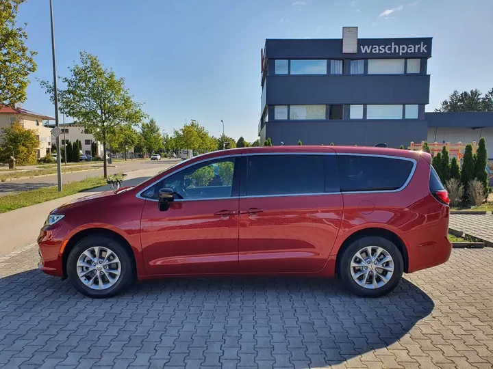 Chrysler Pacifica