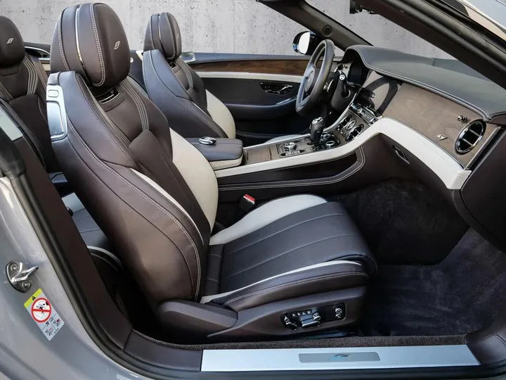 Bentley Continental GTC