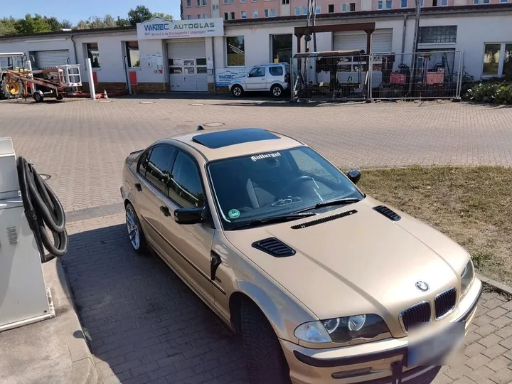 BMW 318
