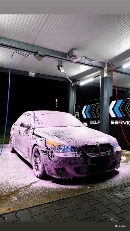 BMW 525