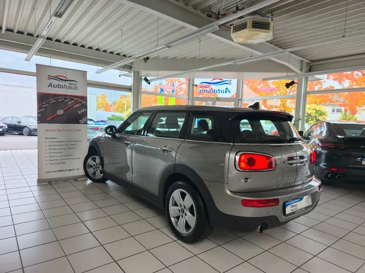 MINI Cooper Clubman