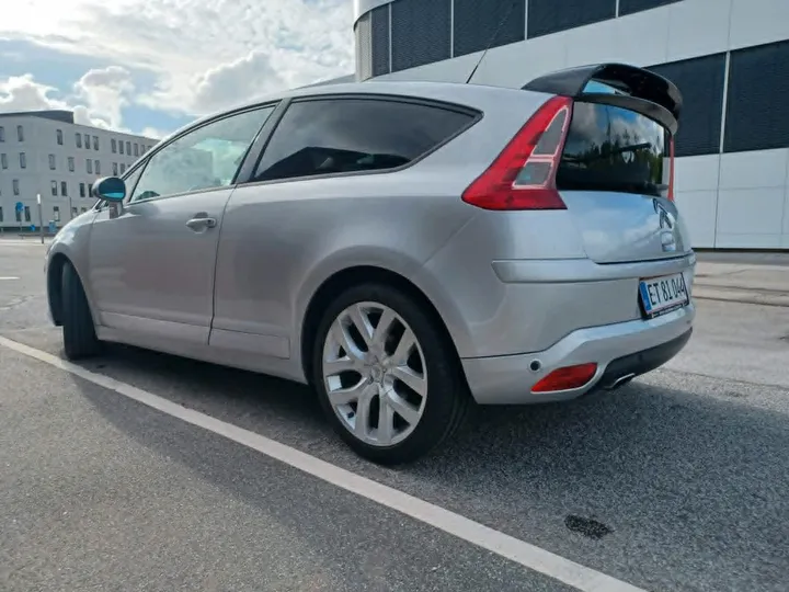 Citroën C4
