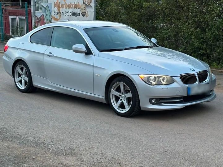 BMW 325