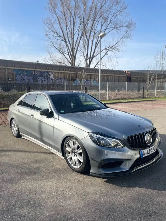 Mercedes-Benz E 400