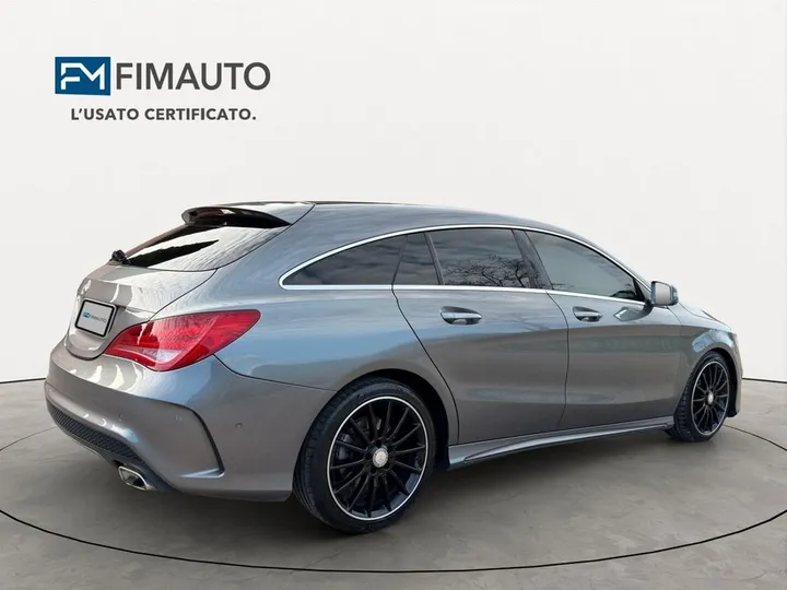 Mercedes-Benz CLA 220