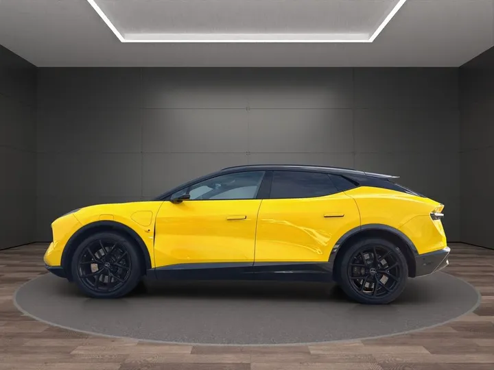 Lotus Eletre