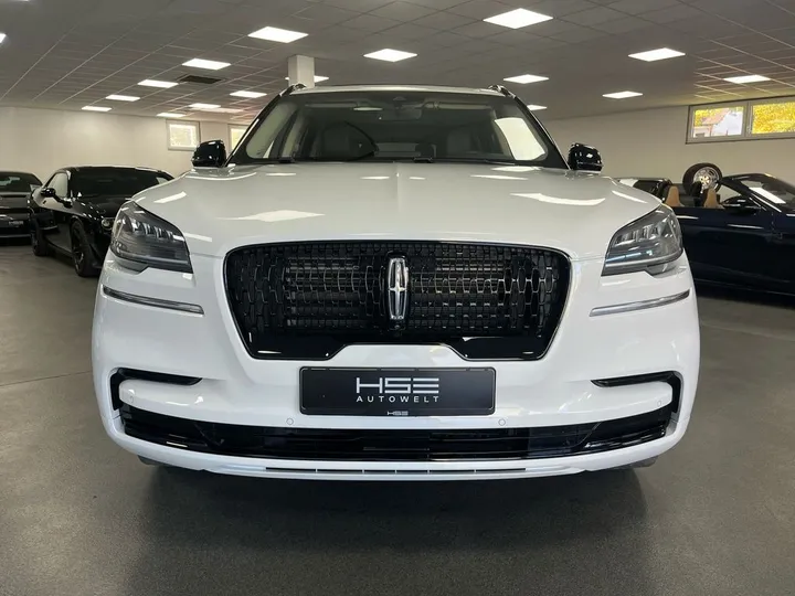 Lincoln Aviator