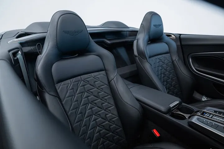 Aston Martin Vanquish