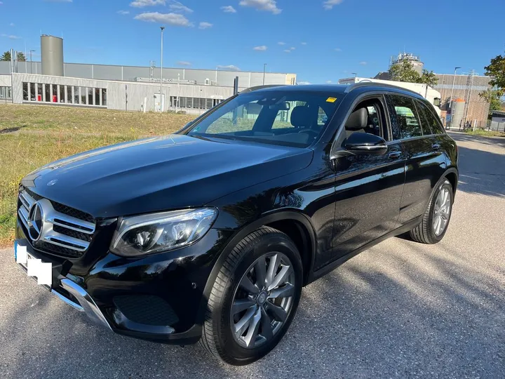 Mercedes-Benz GLC 250