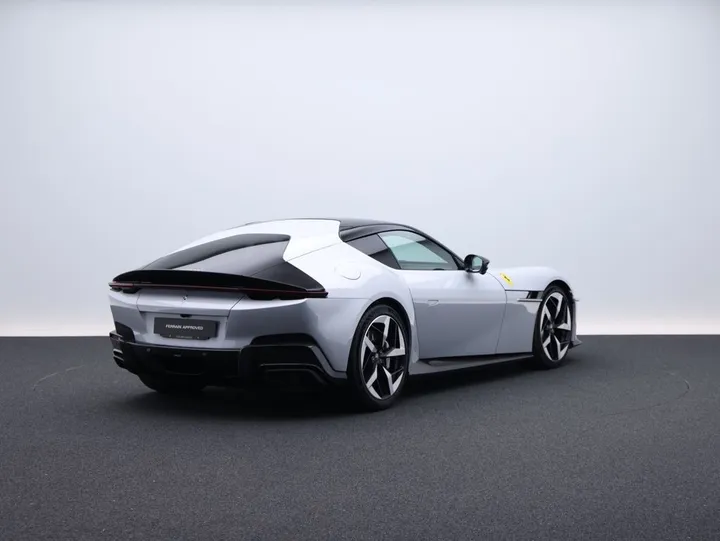 Ferrari 12Cilindri