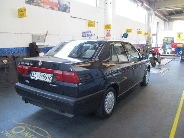 Alfa Romeo 155