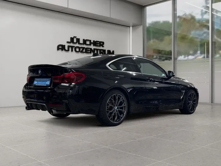 BMW 428