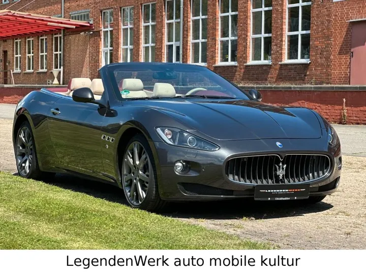 Maserati GranCabrio
