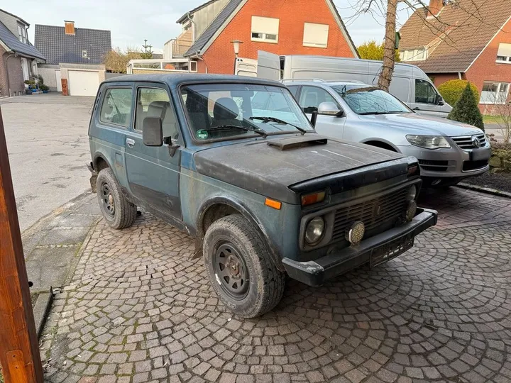 Lada Niva