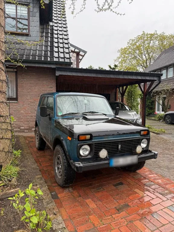 Lada Niva
