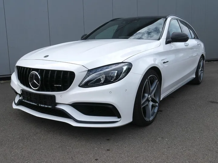 Mercedes-Benz C 63 AMG