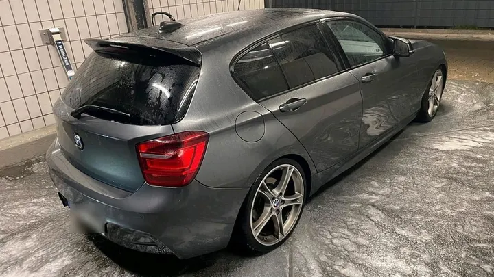 BMW 120